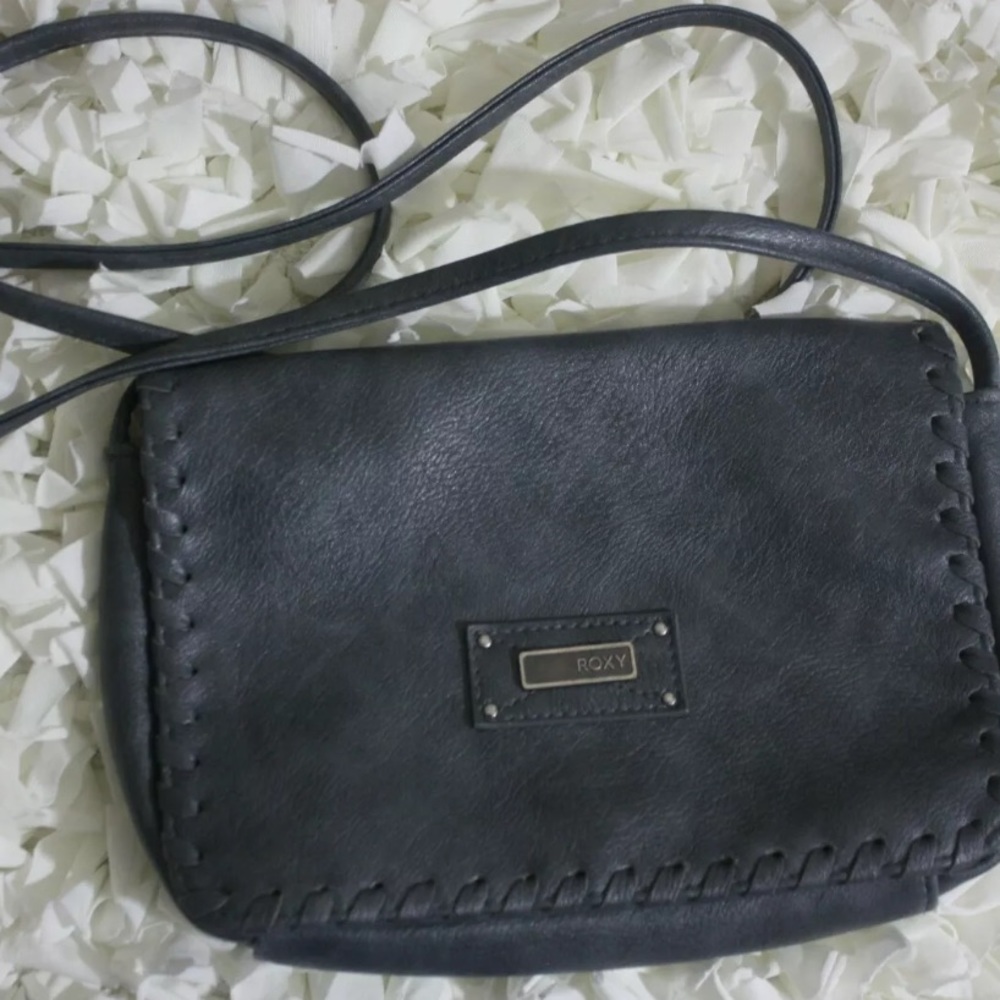 ROXY Grey cross body small purse
